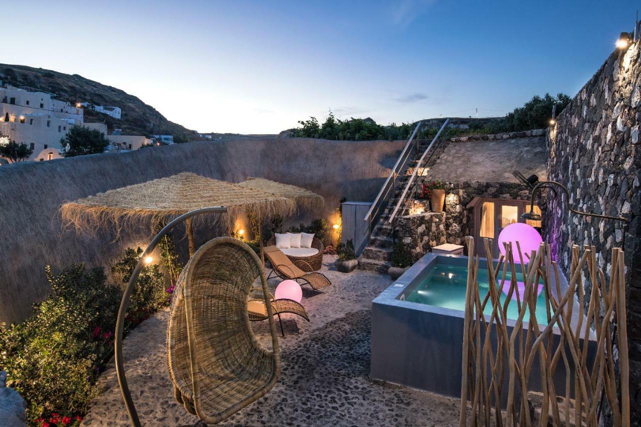 Rock Villas Complex - Private Luxe Top Retreat - Castle And Sea View Emporio  Exterior photo